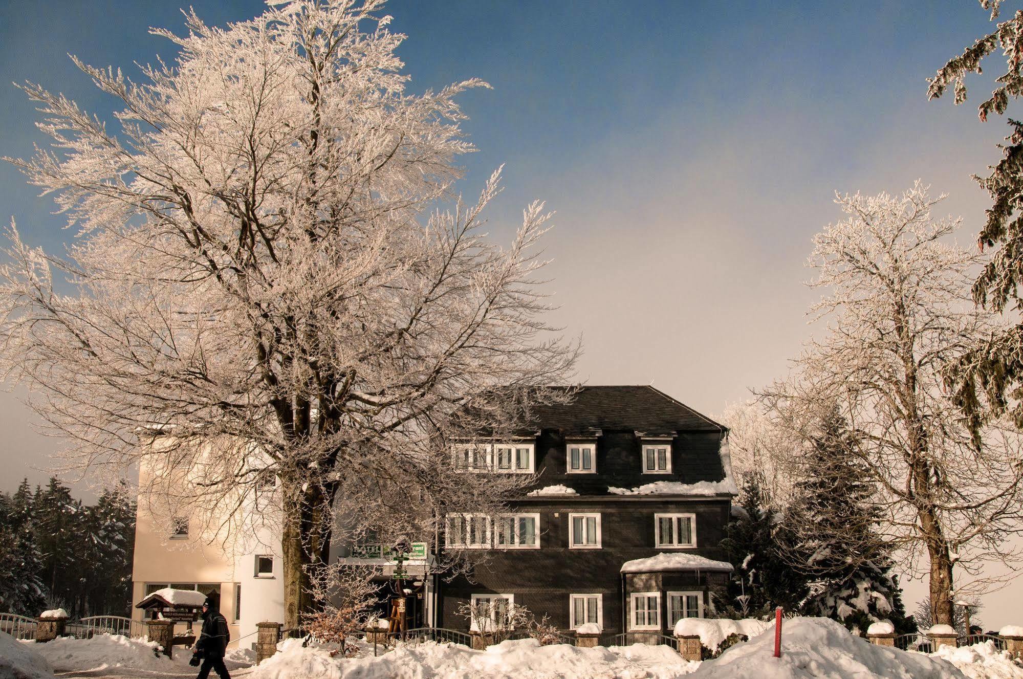Hotel Haus Oberland Masserberg Exteriér fotografie
