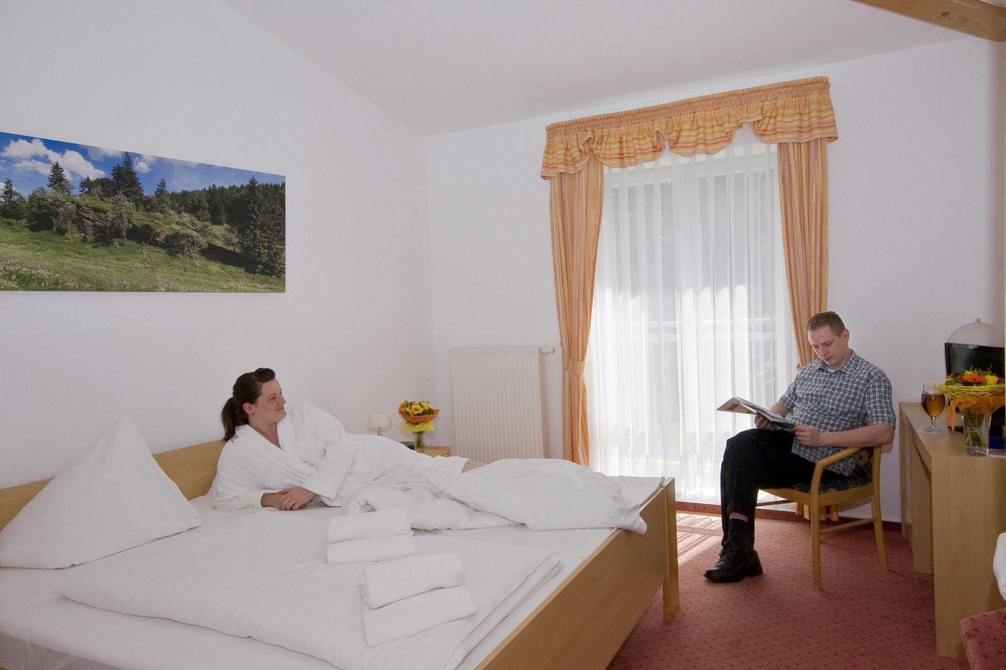 Hotel Haus Oberland Masserberg Exteriér fotografie